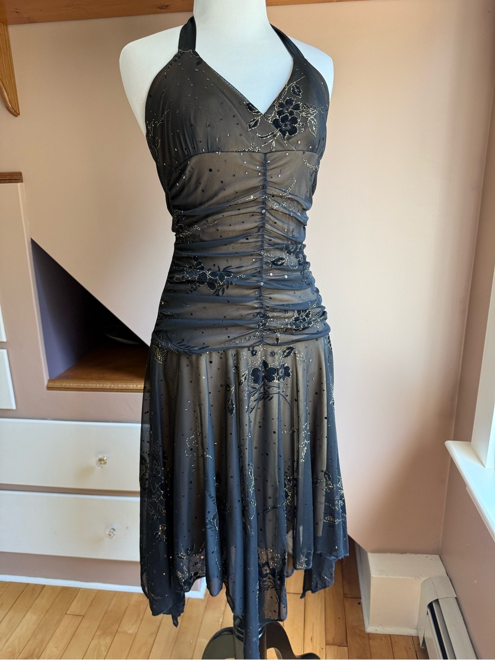 00’s Taboo semi formal dress